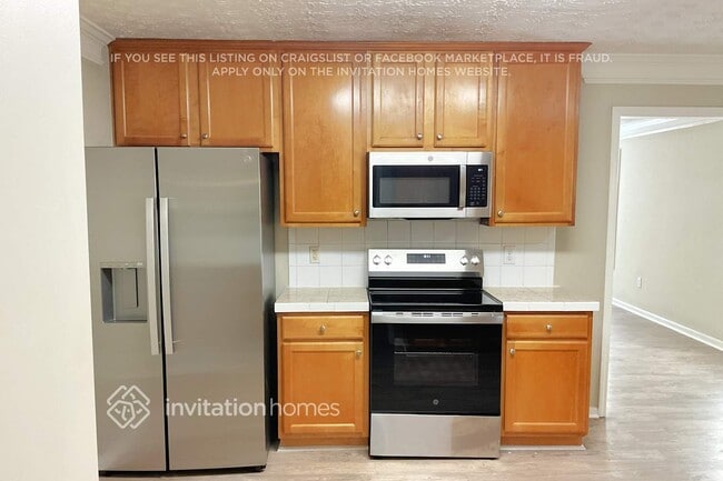 Foto del edificio - 2802 Wynhaven Oaks Way