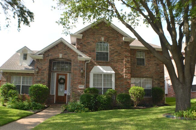 Foto del edificio - House For Lease in Plano