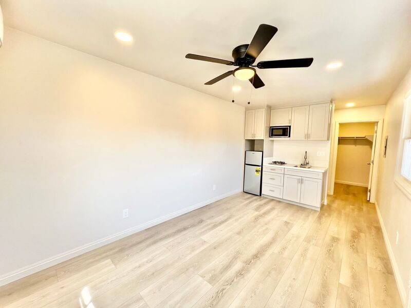 4470 Dale Ave Unit 2, La Mesa, CA 91941 Condo for Rent in La Mesa, CA