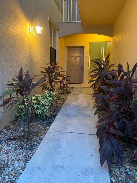Foto del edificio - 2060 Greenview Shores Blvd
