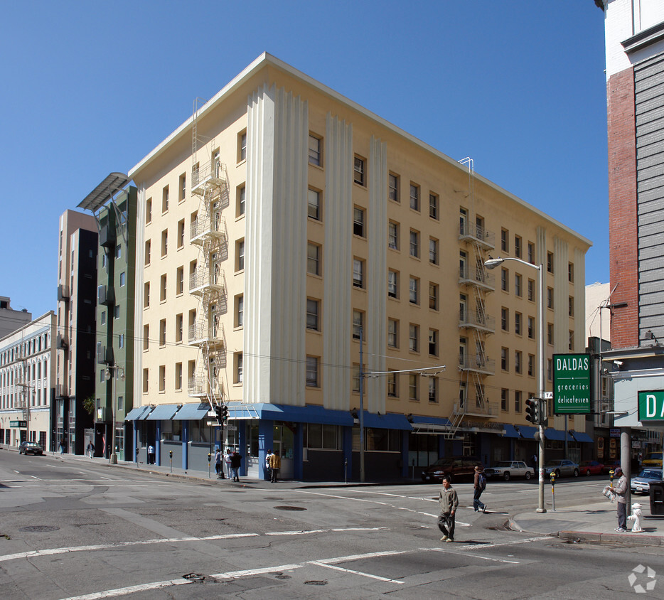 Foto del edificio - Franciscan Towers