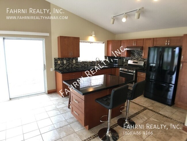 Building Photo - 91-1005-1005 Keoneae Pl