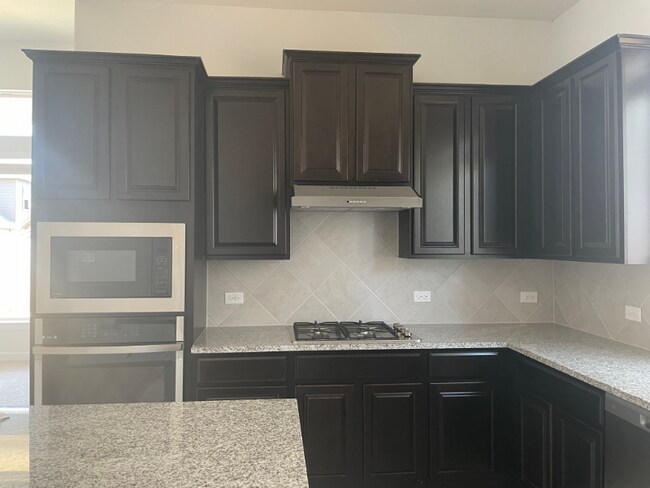 Building Photo - 486 Gamble Dr
