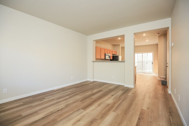 Building Photo - 9931 Mustang Creek Way