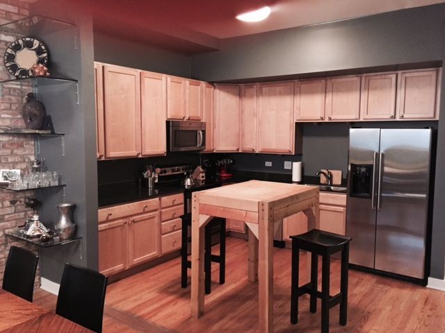 Kitchen - 422 N Noble St