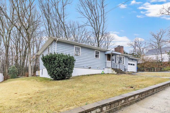 Building Photo - 59 Peach Orchard Rd