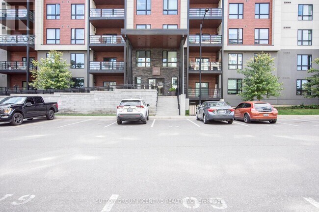 Building Photo - 306 Essa Rd