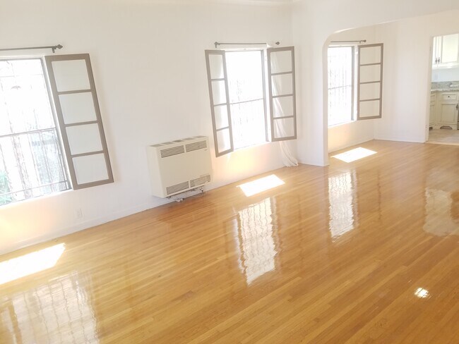 Foto del edificio - 1609 S Sierra Bonita Ave