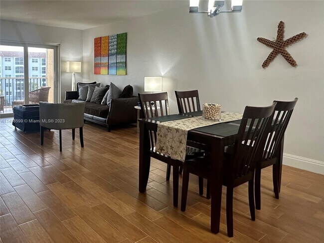 Foto del edificio - 2871 N Ocean Blvd