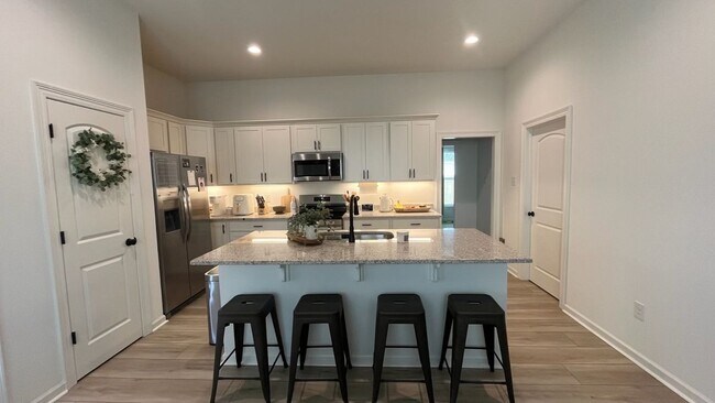 Building Photo - 46062 Terra Cotta Ct
