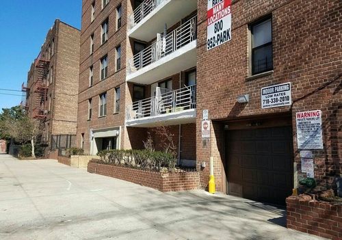 Building Photo - 1145 E 35th St