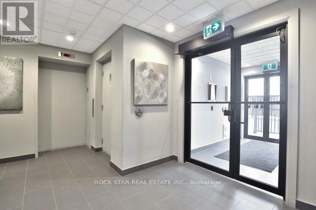 Photo du bâtiment - 73 Washington Ave