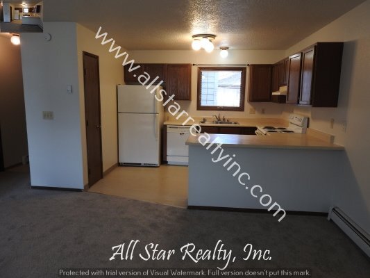 Building Photo - 7301 Woburn #2- Southside 1 bedroom with W...