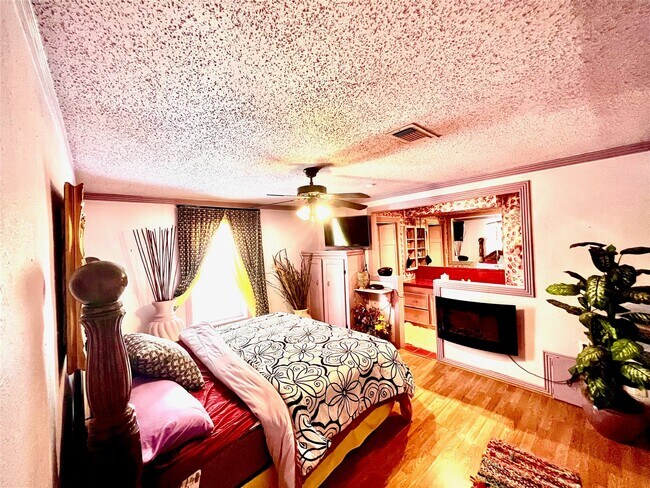 Foto del edificio - 3111 Windy Royal Dr