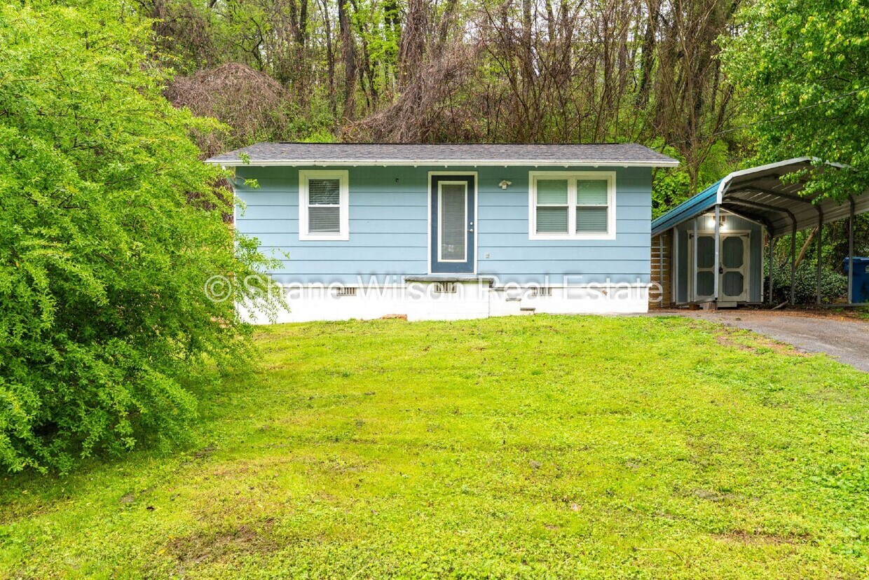 Primary Photo - Minimalism / Tiny home Lovers Look here!