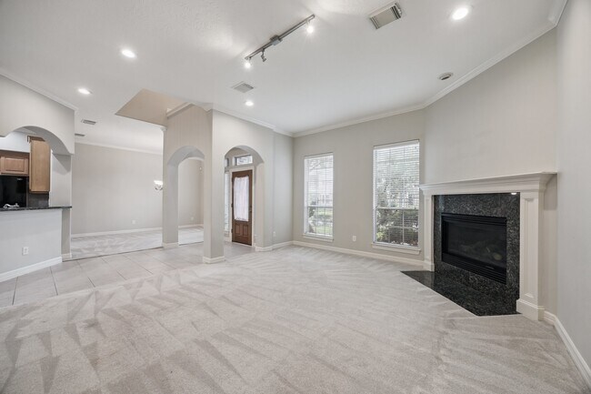 Foto del edificio - 13507 Brookbluff Ln