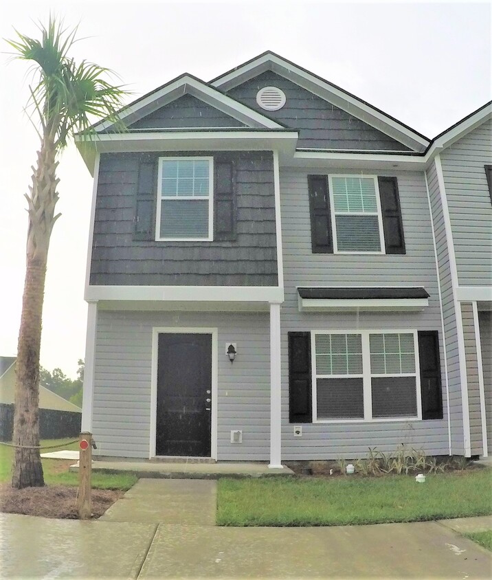 Primary Photo - 1 St Augustine Way