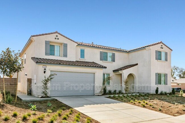 Building Photo - 32869 Hutton Way