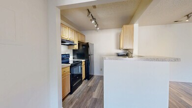 Interior Photo - Ridgewood