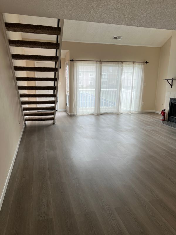 Foto del edificio - 8308 Tamarron Dr