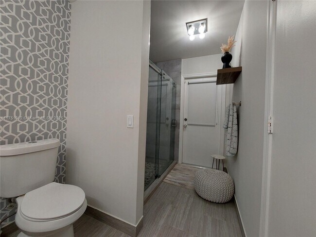 Foto del edificio - 9920 SW 16th Ct