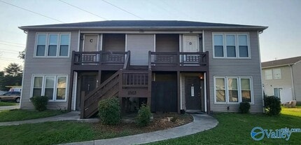 Building Photo - 12103 Carriage Ct SE