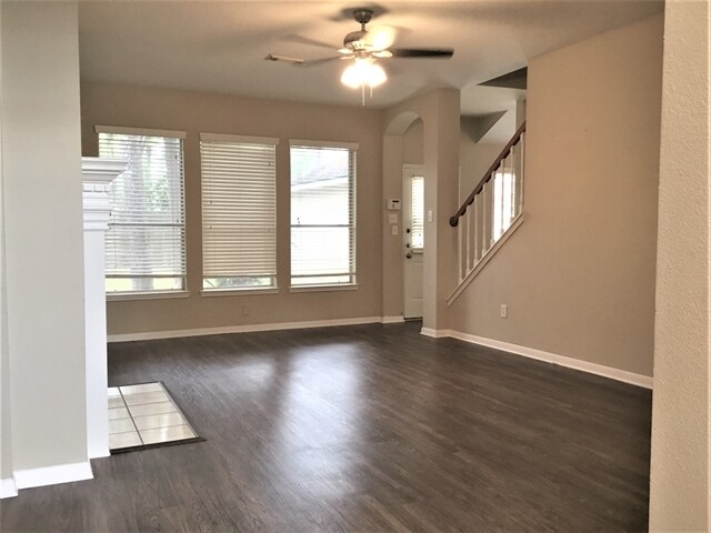 Building Photo - 13922 Carrington Lane