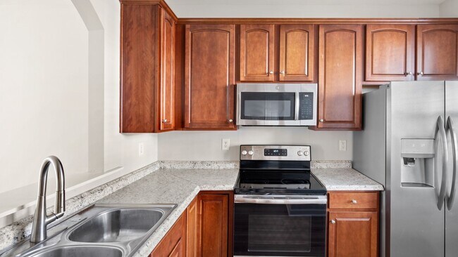 Foto del edificio - Newly Renovated Townhome in Regent Park