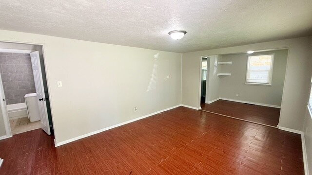 Building Photo - EAST SIDE 3 BEDROOM RANCH WITH CARPORT AVAILABLE NOW!