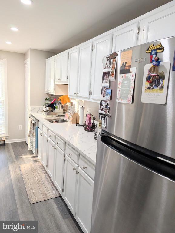 Building Photo - 14491 Black Horse Ct