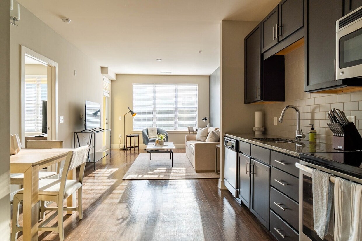 Foto principal - 408 E Hargett St