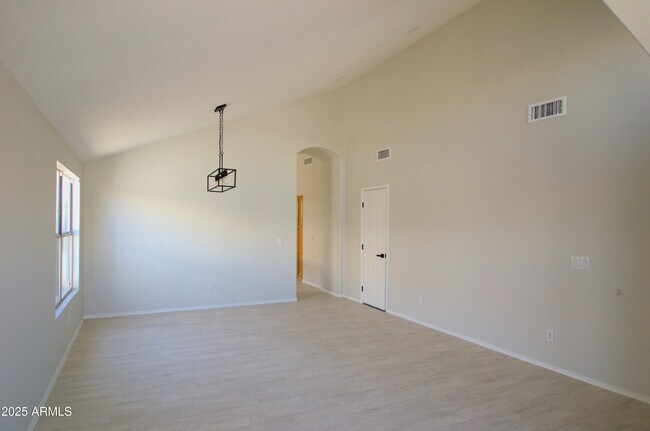 Foto del edificio - 7929 W Wescott Dr