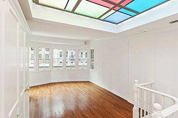 Foto del edificio - 325 E 50th St