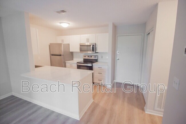 Foto del edificio - 6840 Blue Heron Blvd