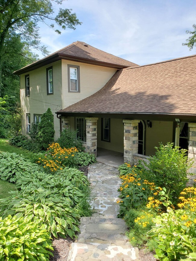 Building Photo - 8931 US-62