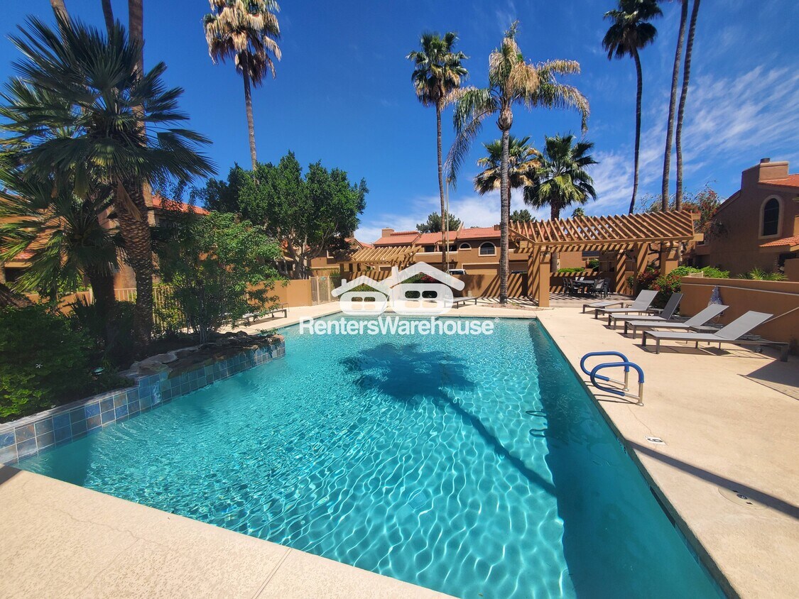 Foto principal - 5640 E Bell Rd