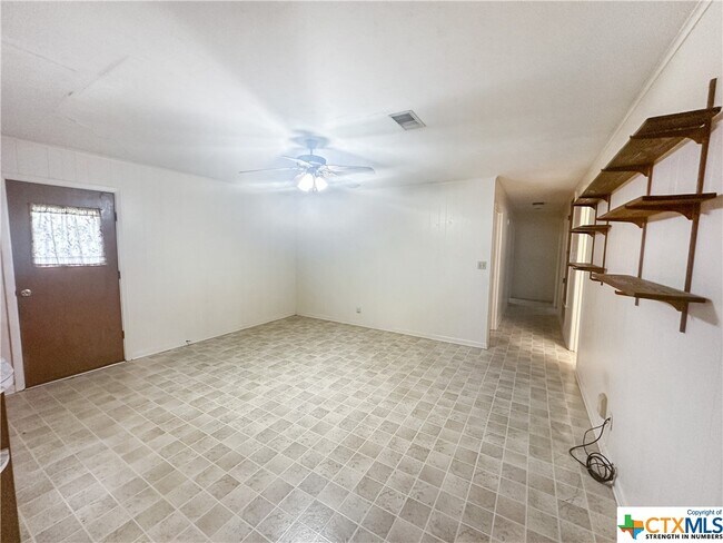 Foto del edificio - 516 W 14th St