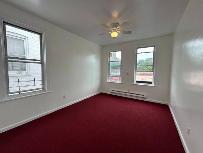 Building Photo - 2116 Virgil Pl