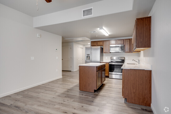 3HAB, 2BA - 1.121SF - Casa Blanca Apartments