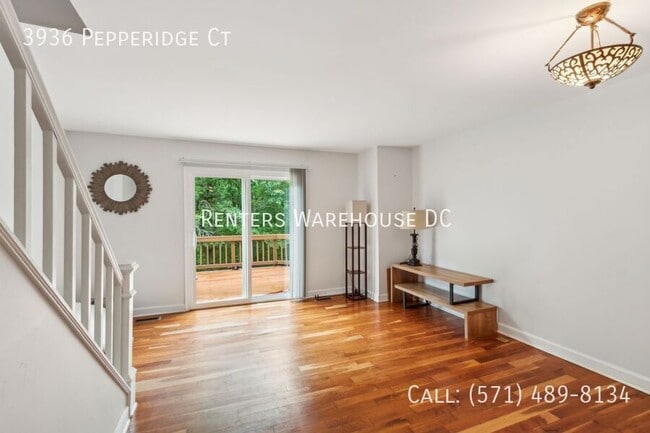 Building Photo - 3936 Pepperidge Ct