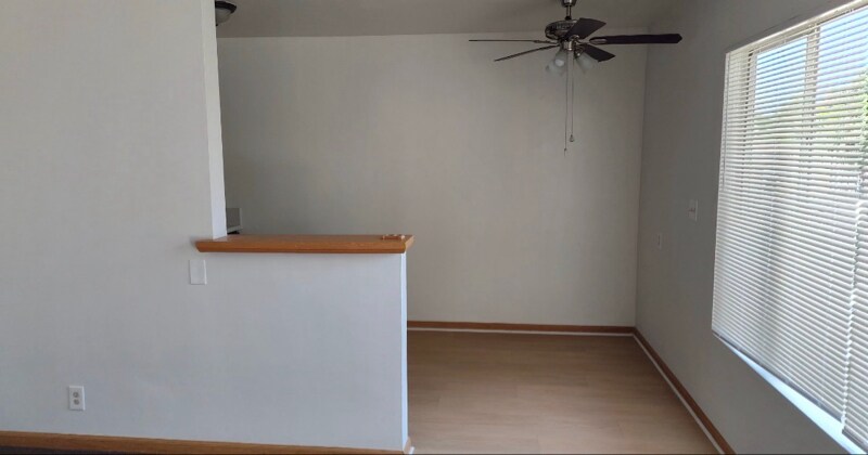 Foto del edificio - 9315 San Vincente Ave