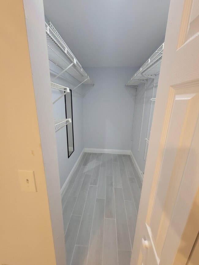 Foto del edificio - 1233 SW 46th Ave