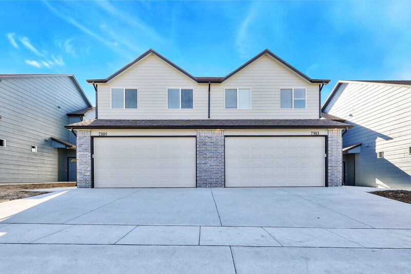 Foto principal - 7303 E 34th St N