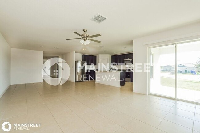 Building Photo - 1689 Hideaway Flat St, Mascotte, FL 34753