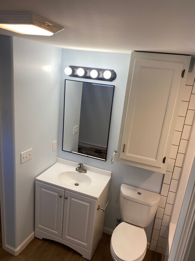 Foto del edificio - 1206 Cosgriff Ct