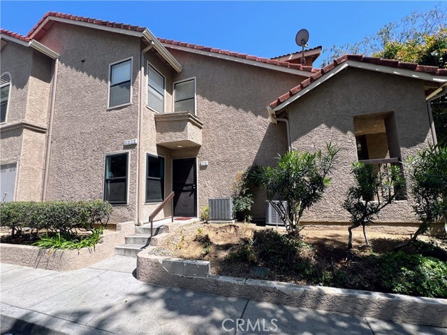 Building Photo - 2312 Archwood Ln