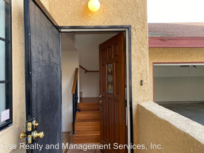 Building Photo - 4 br, 2.5 bath Apartment - 2414 ALHAMBRA ROAD