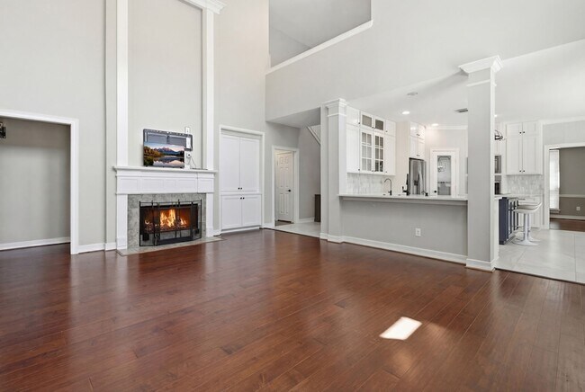 Foto del edificio - 3502 Stanbury Pl Ln