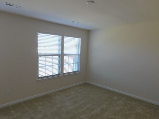 Building Photo - Cabarrus County Townhome 3BR/2.5BA One Car...