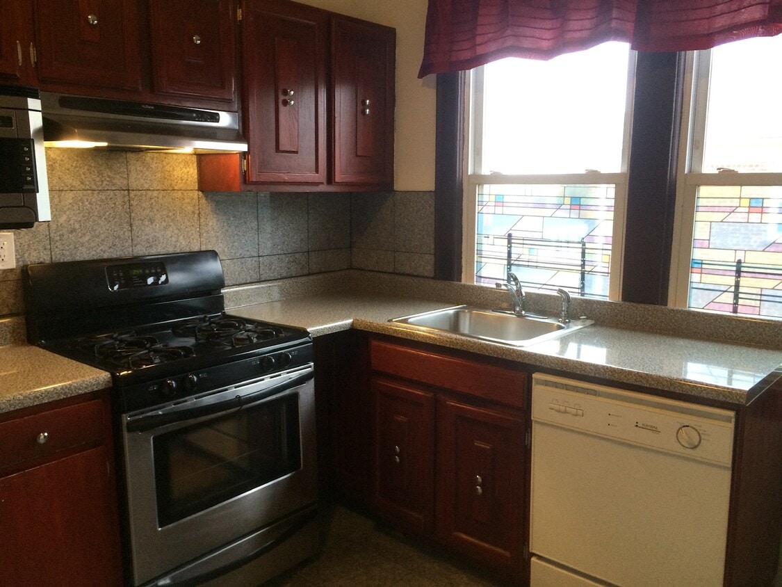 Photo - 86 Edgewood Ave (Yonkers, NY)